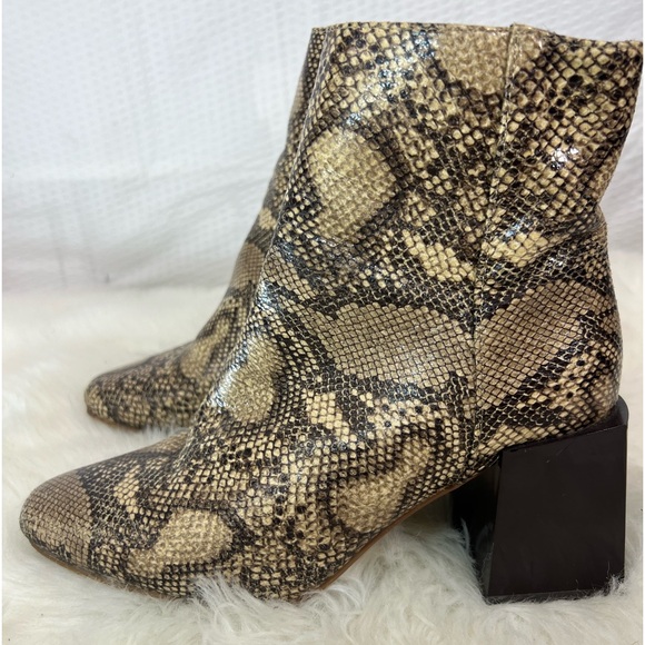 ASOS Women's Snakeskin Ankle Boot Booties Boho Block Heel Side Zip Up Size 5 - Picture 9 of 15